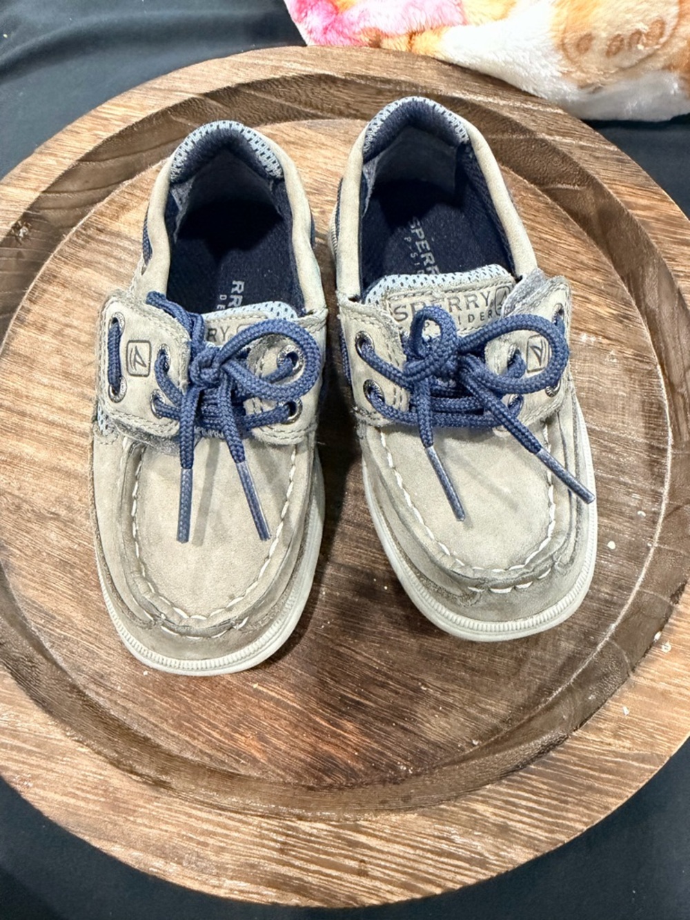 Sperry Landyard AC Kids Grey Suede Boat Shoes - Navy Laces